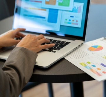 保険業界経験がある専任のキャリアコンサルタントが分かりやすく解説します